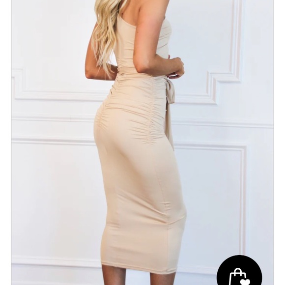 Tan Scrunchie Dress - Picture 5 of 5